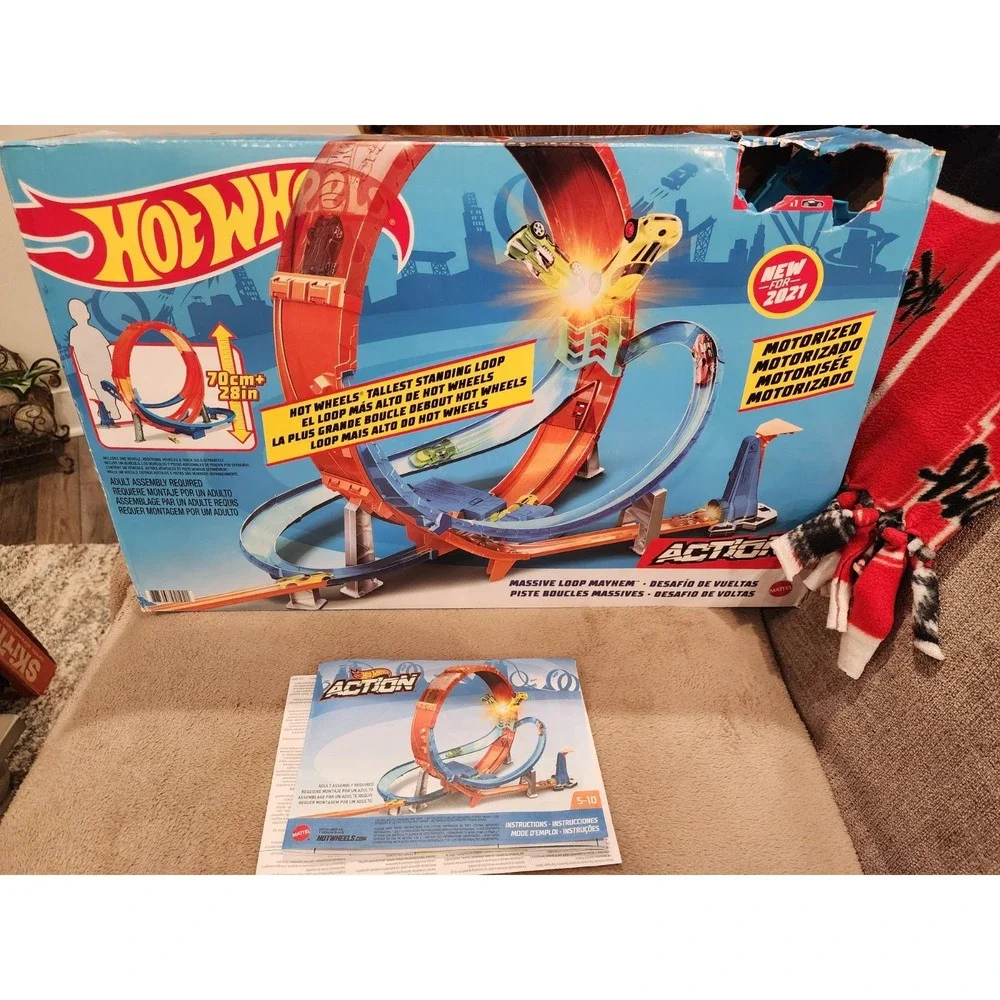 Hot Wheels Toy Track Set Massive 28